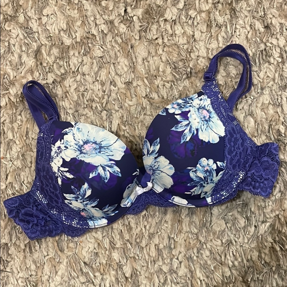 Victoria’s Secret 32B Blue/Purple Floral Dream Angels Push-up